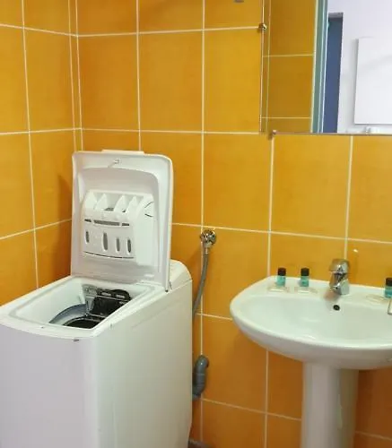 Hotel apartamentowy Presqu'ile De Chooz